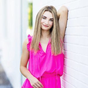 Meet your Posher, Lauren